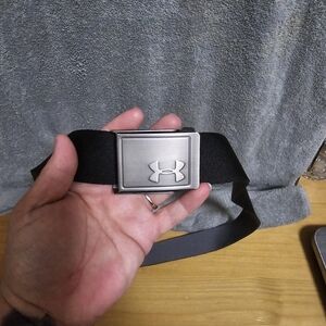 UNDER ARMOUR Mens Belt Black/ Gray Up To 42"